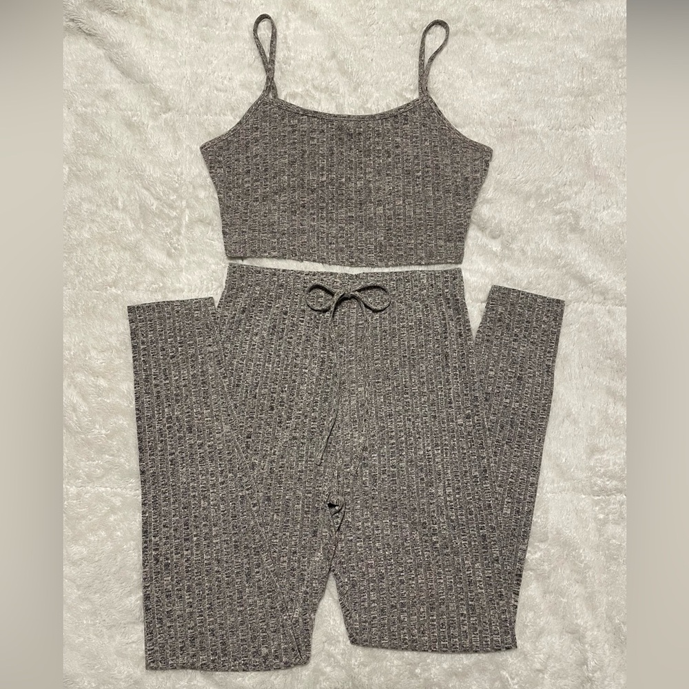 🩶NWOT SHEIN Crop Cami Top and Knot Waist Leggings Rib-Knit 2 Piece Set